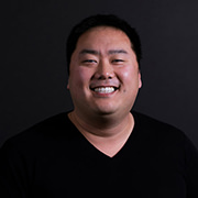 Headshot of Johnny Shi
