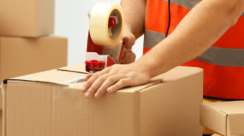 How DCL Logistics helps customers mitigate delivery delays during the holiday shipping season