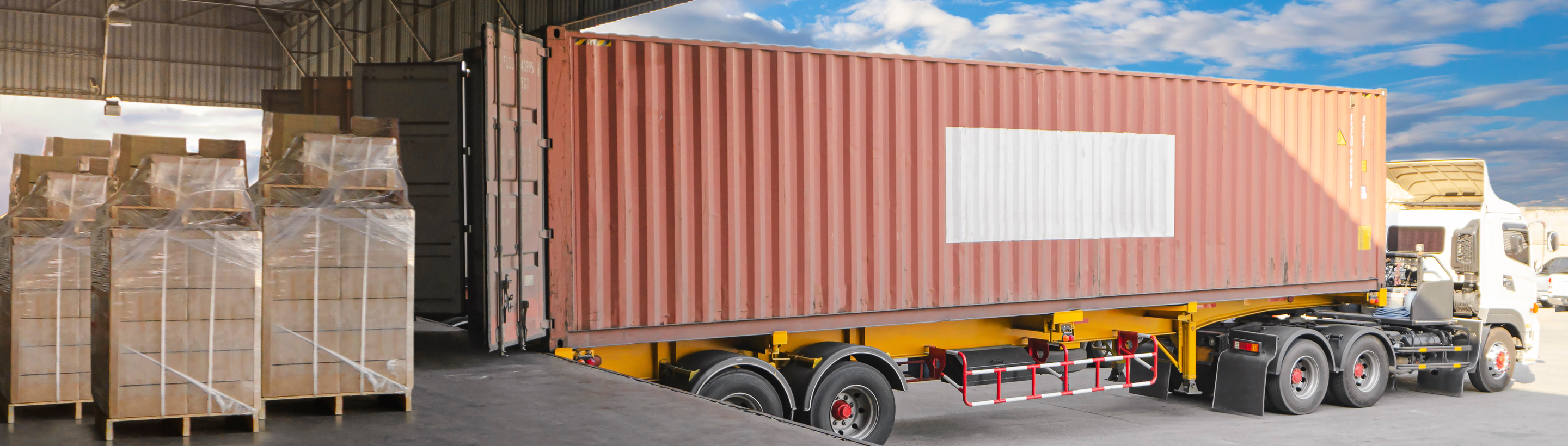 Cross-Docking: Revolutionizing Supply Chain Efficiency | DCL Logistics